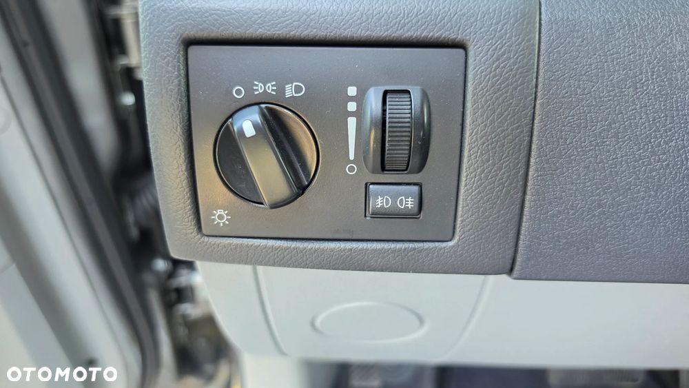 Chrysler 300C 3.0 CRD DPF Automatik - 21