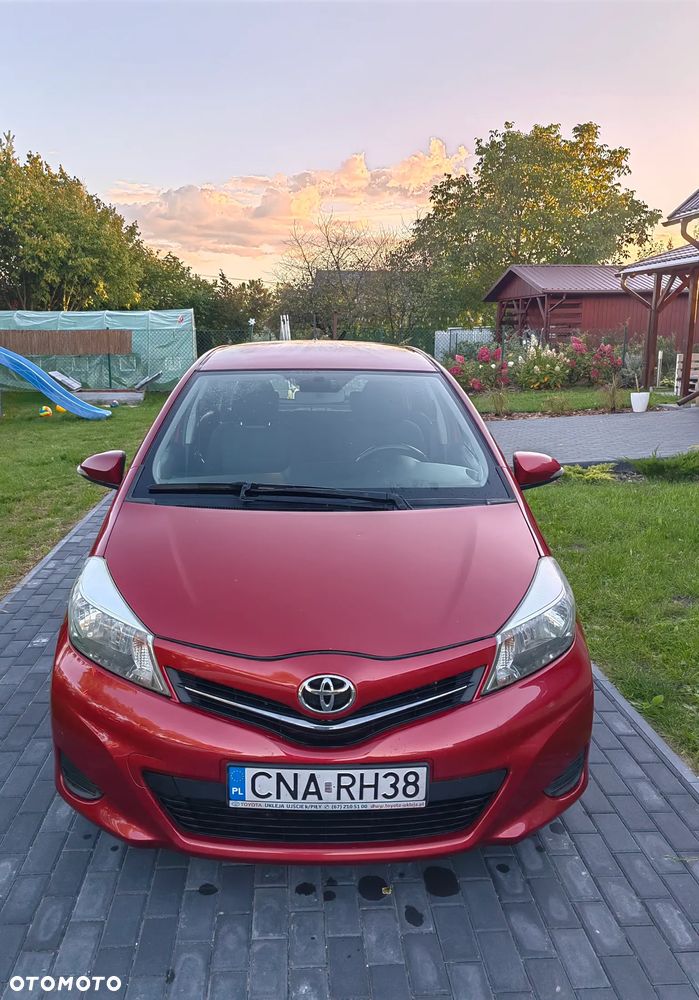 Toyota Yaris - 1