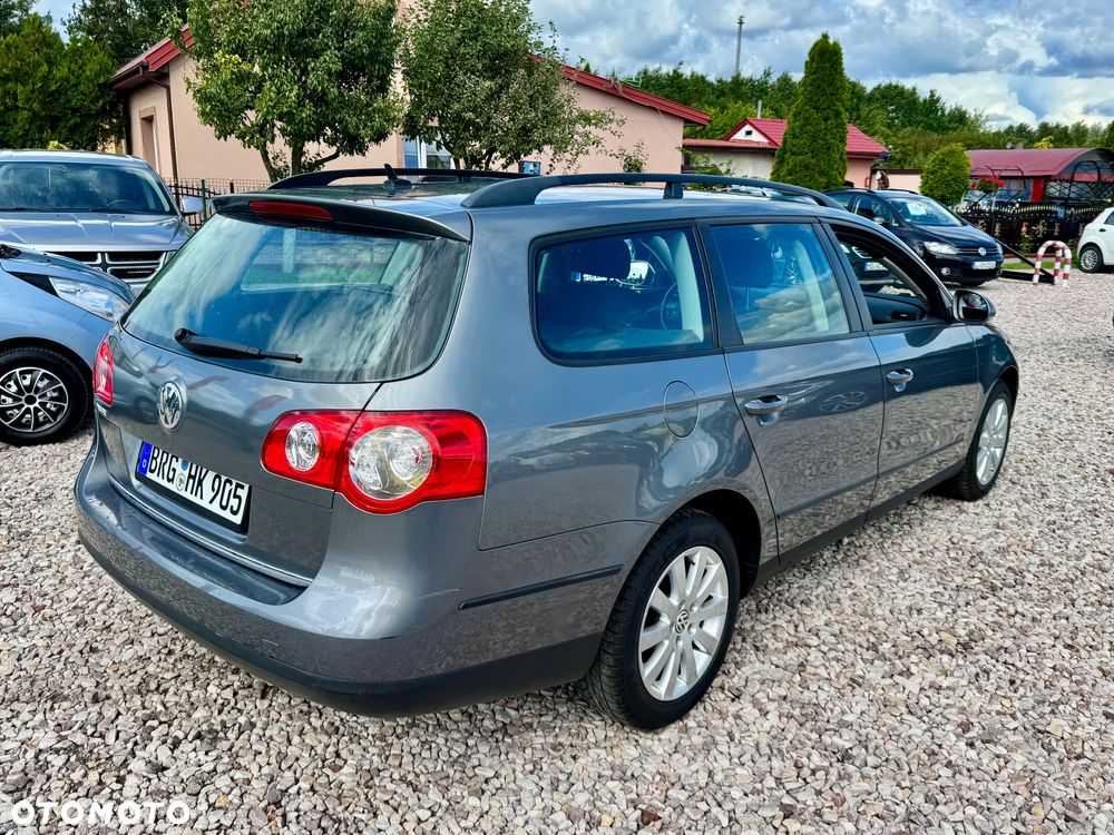 Volkswagen Passat - 3