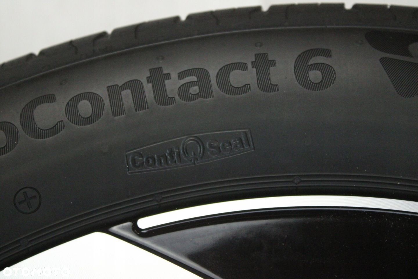 KOŁA FELGI ALUMINIOWE 19" VW ID.3 7,5J ET50 215/50/R19 CONTINENTAL CONTISEA - 7
