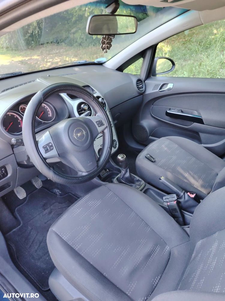 Opel Corsa 1.3 CDTI Enjoy - 8