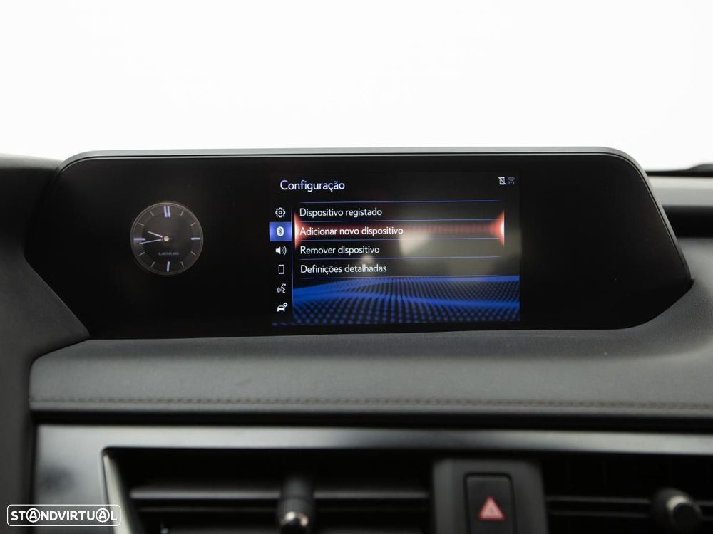 Lexus UX 250h Business - 25