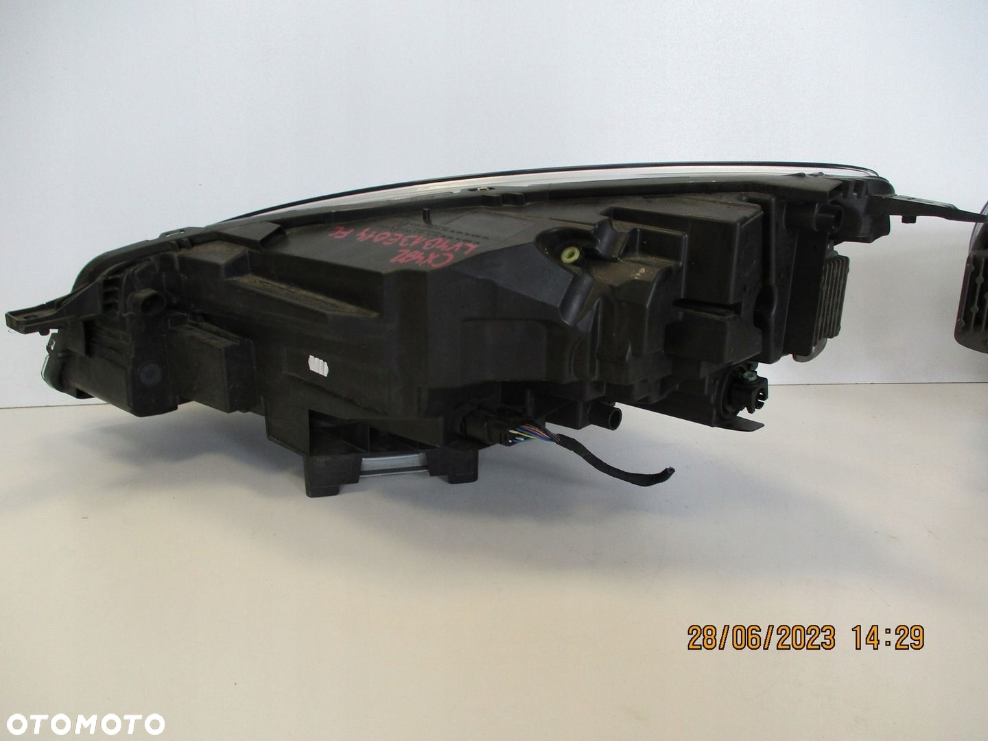 Lampa LED FORD KUGA MK3 LV4B-13E014-FC PRAWA - 3