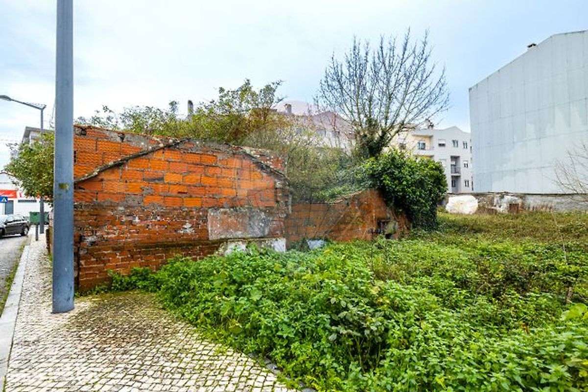 Moradia T4 para venda - Grande imagem: 3/4