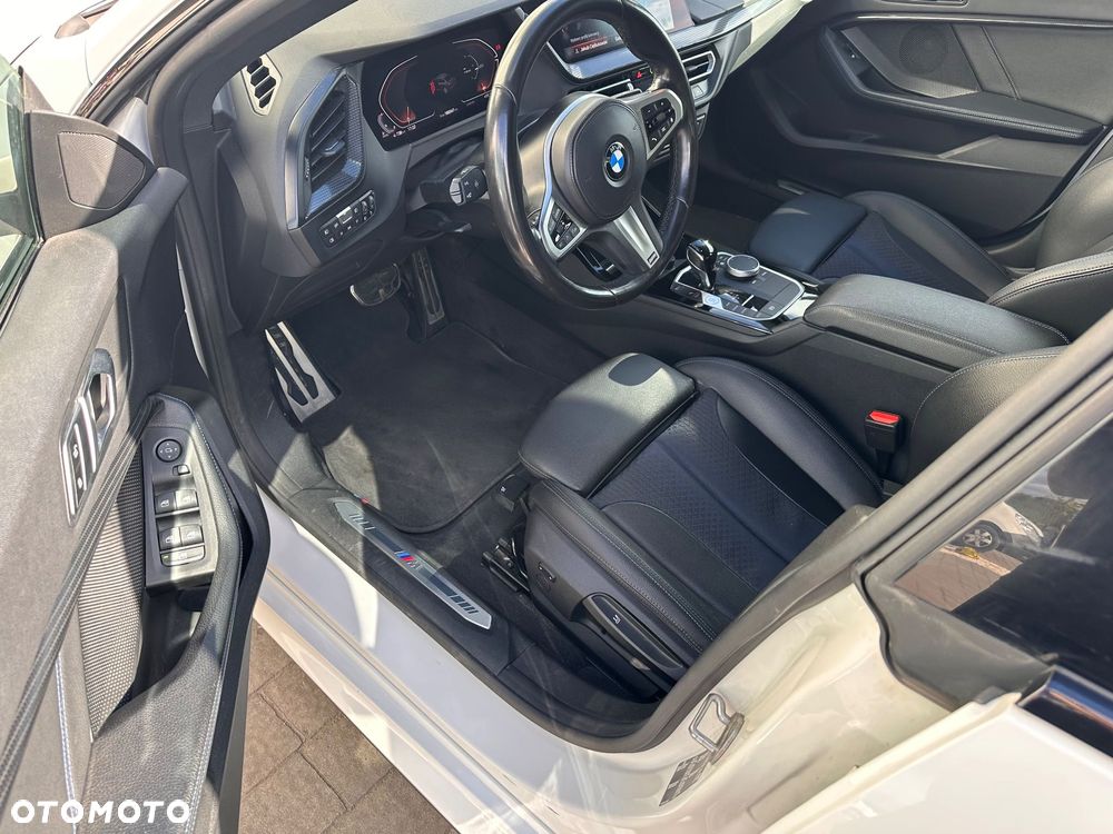 BMW Seria 2 218d M Sport sport - 16