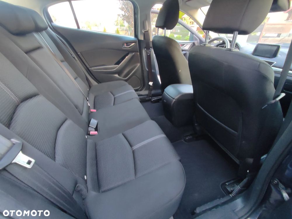 Mazda 3 - 7