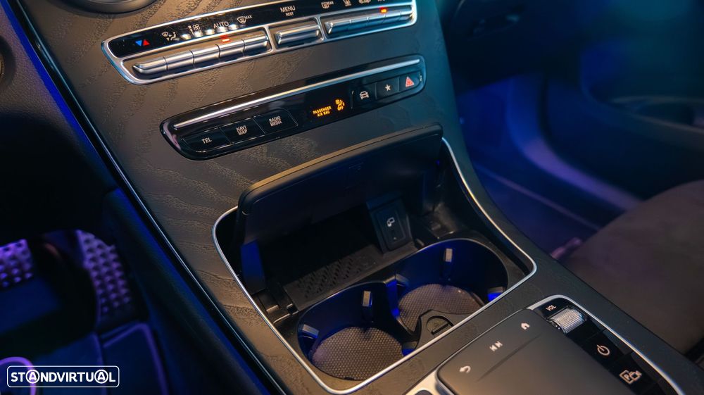 Mercedes-Benz GLC 300 de Coupe 4Matic 9G-TRONIC AMG Line Plus - 24