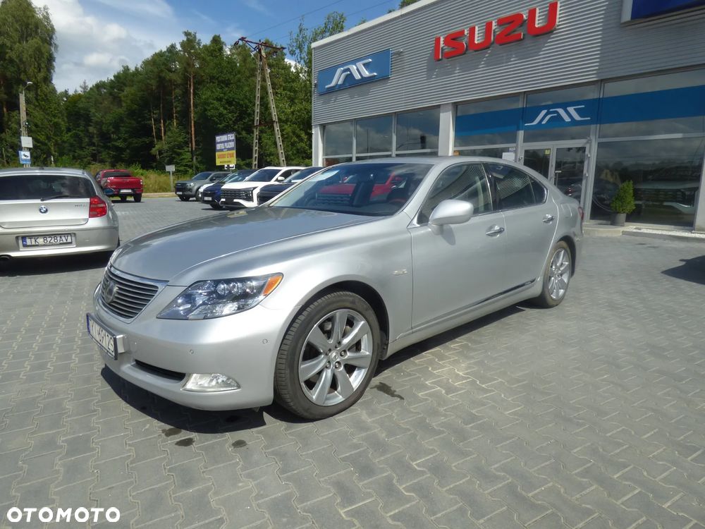 Lexus LS 600h L Superior - 2