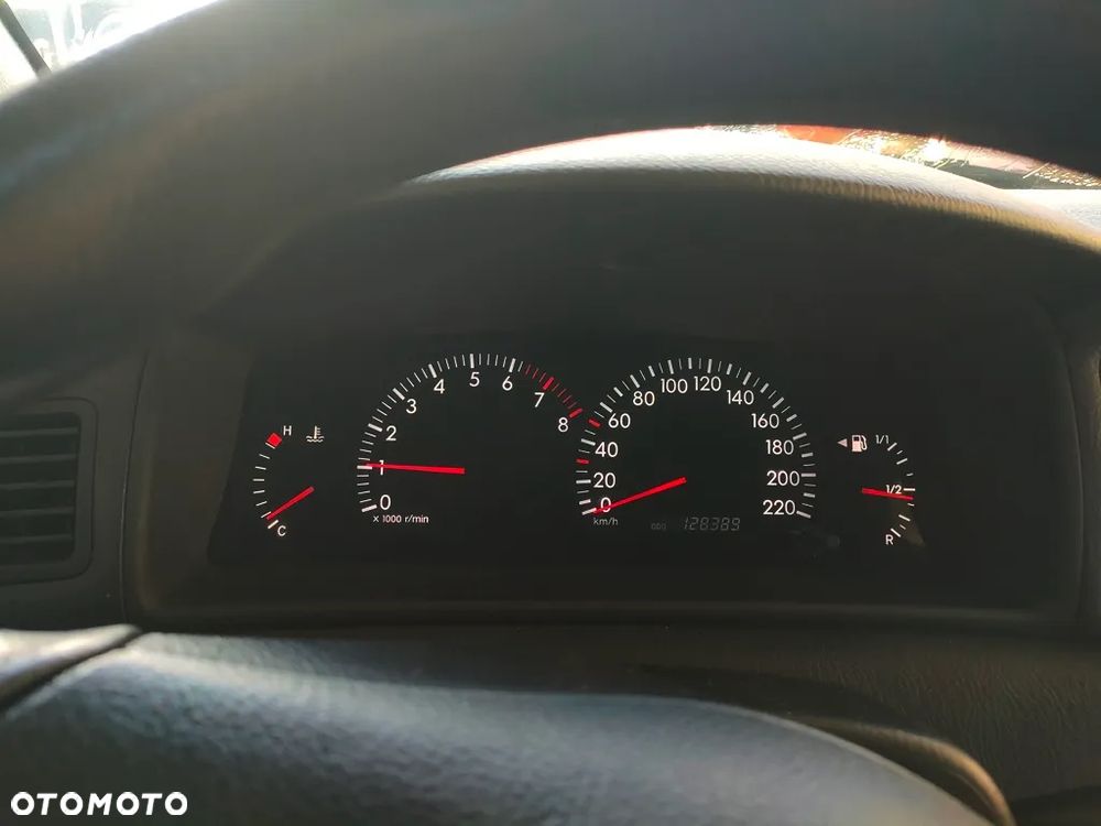 Toyota Corolla 1.6 VVT-i Terra - 2