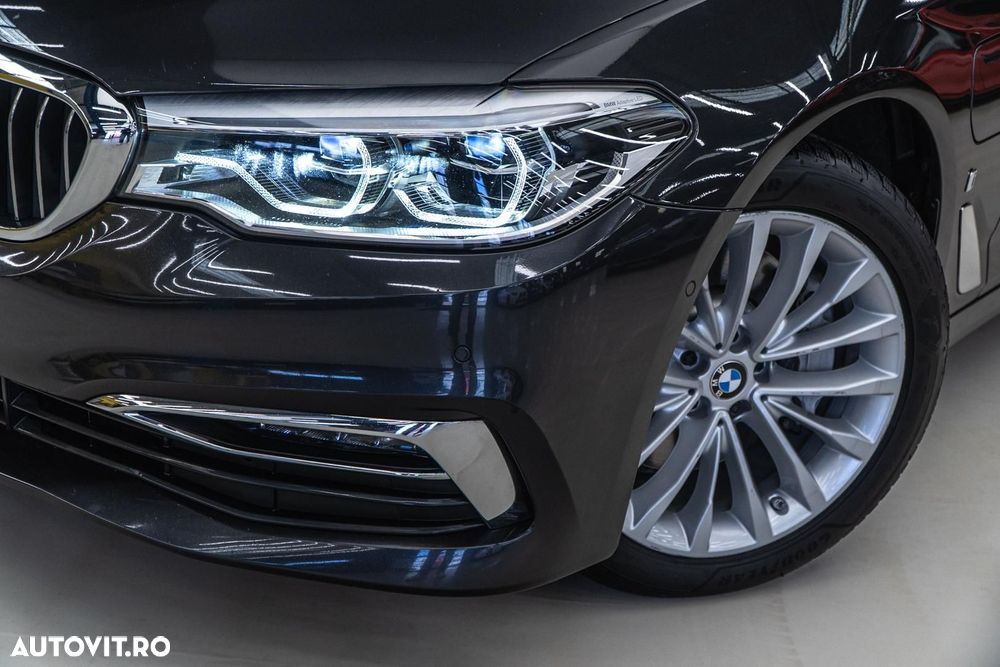 BMW Seria 5 530e iPerformance Aut. Luxury Line - 39