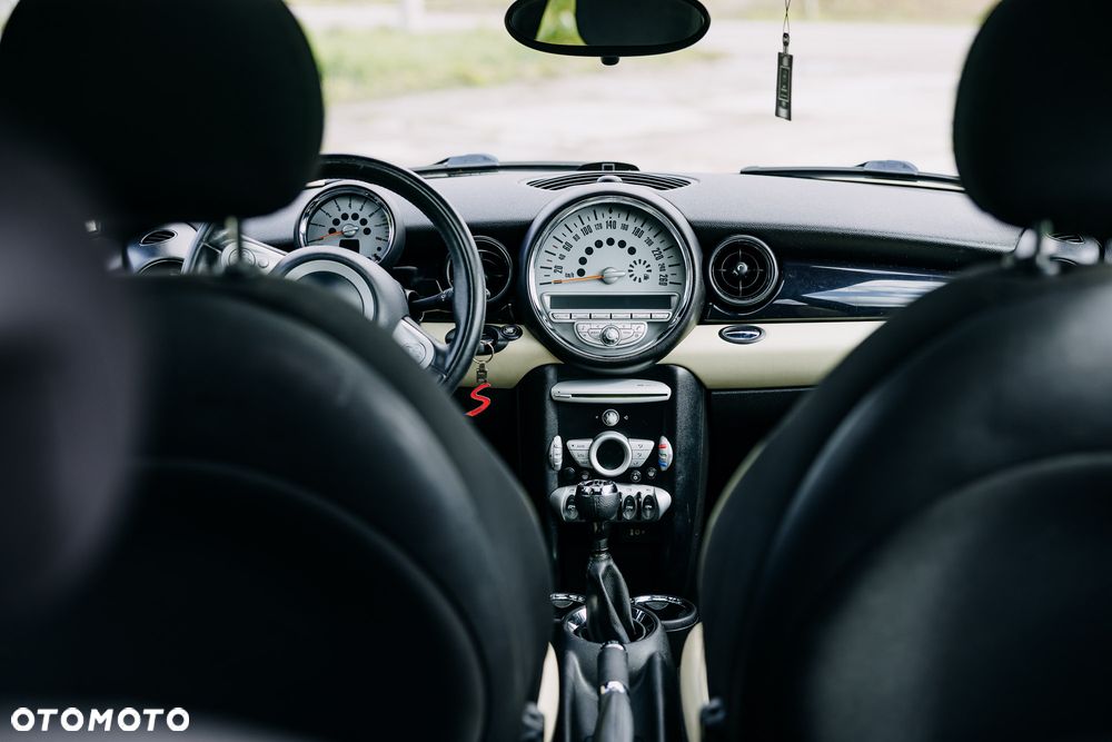MINI Cooper S - 13