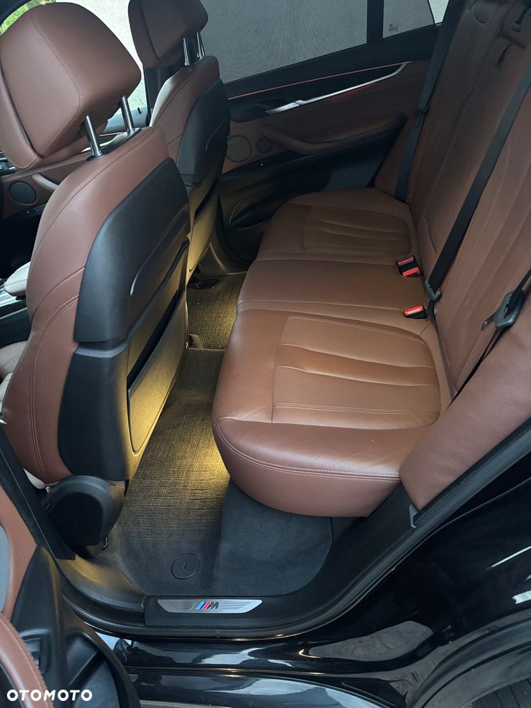 BMW X5 3.5i xDrive - 27