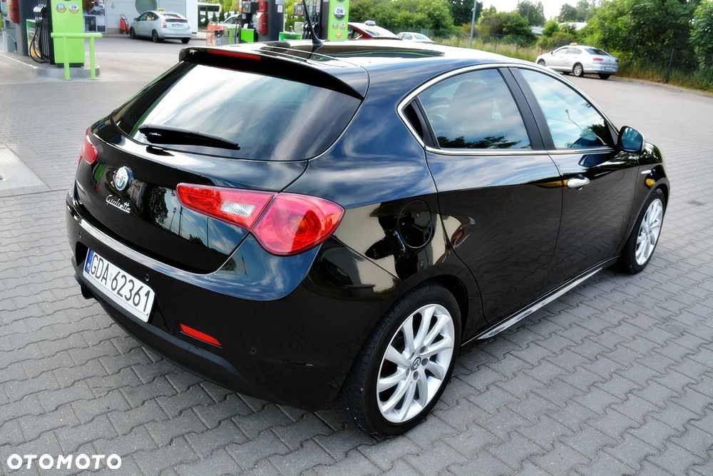 Alfa Romeo Giulietta 1.4 TB 16V Multiair Collezione - 5