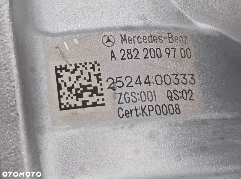 NOWA ORYGINALNA ELEKTRYCZNA POMPA WODY MERCEDES A2822000101 - 10
