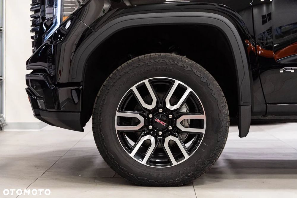 GMC Sierra - 7