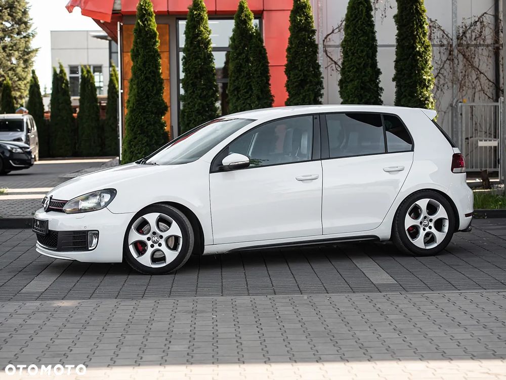 Volkswagen Golf 2.0 GTI - 7
