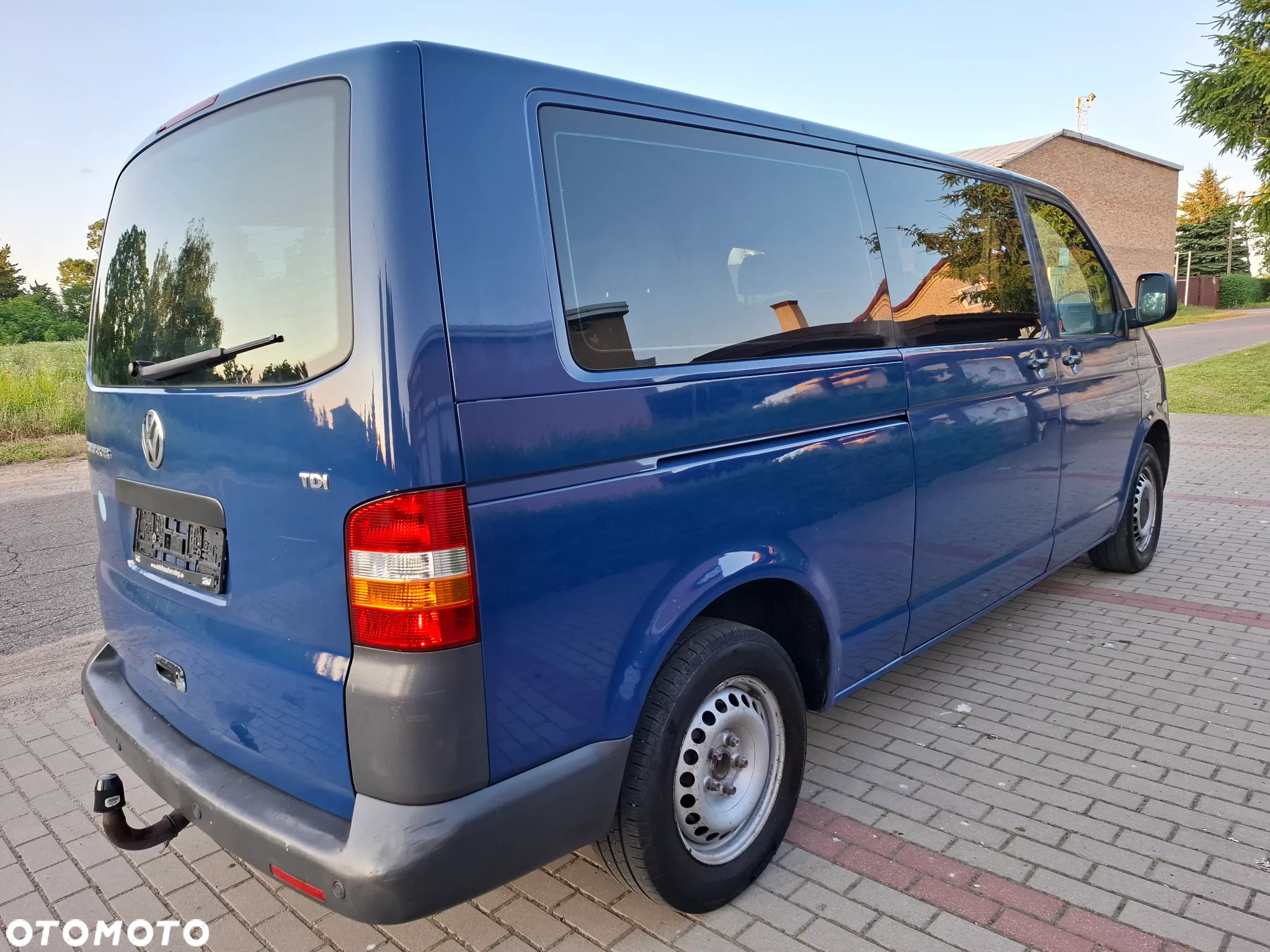 Volkswagen Transporter T5 TDI L2H1 - 10
