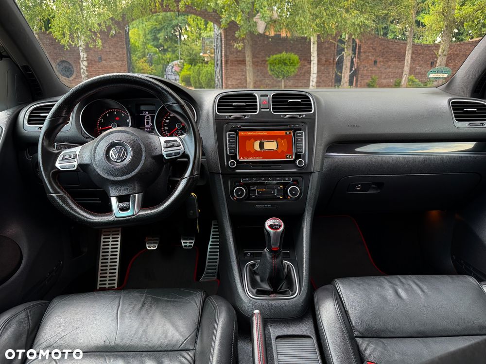 Volkswagen Golf 2.0 GTI - 33