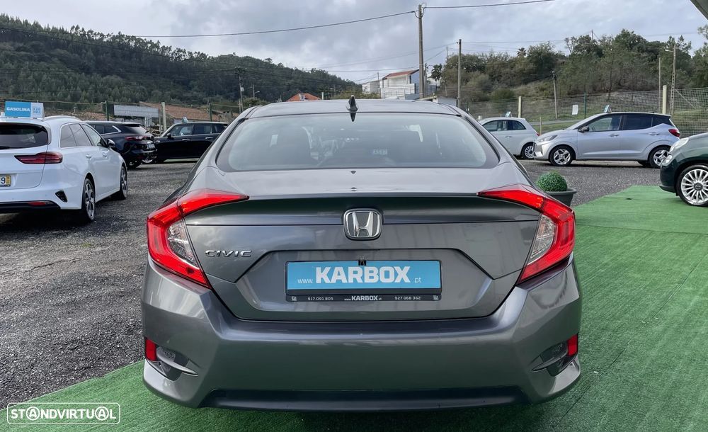 Honda Civic 1.5 i-VTEC Comfort - 7