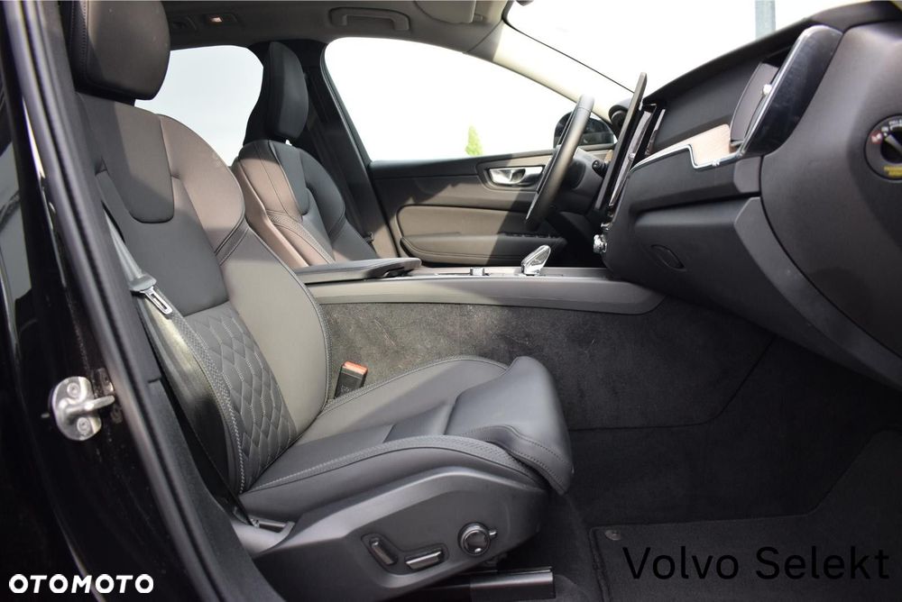 Volvo XC 60 - 25