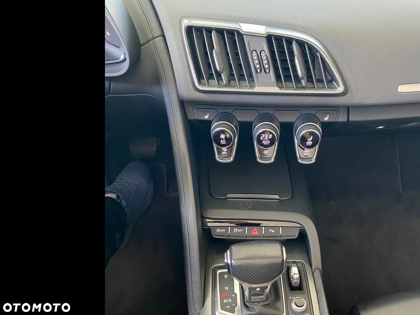 Audi R8 5.2 FSI Quattro - 35