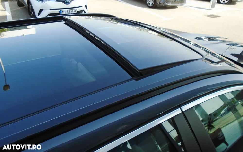 BMW Seria 5 520d Touring Aut. Modern Line - 17