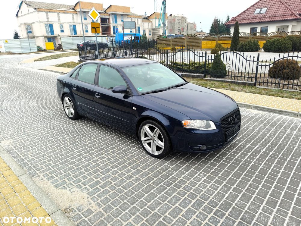 Audi A4 Limousine 2.0 TDI DPF - 17