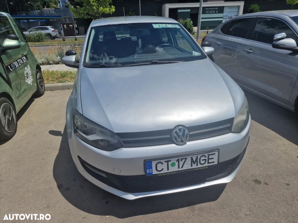 VOLKSWAGEN Polo 2010