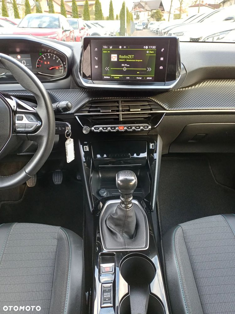 Peugeot 208 PureTech 100 Allure - 24