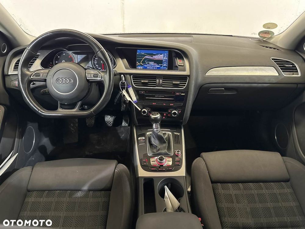 Audi A4 Avant 2.0 TDI DPF Ambition - 6