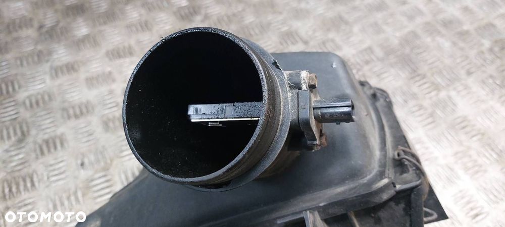 OBUDOWA FILTRA POWIETRZA + PRZEPŁYWOMIERZ NISSAN X-TRAIL II 2.0 DCI T31 - 3