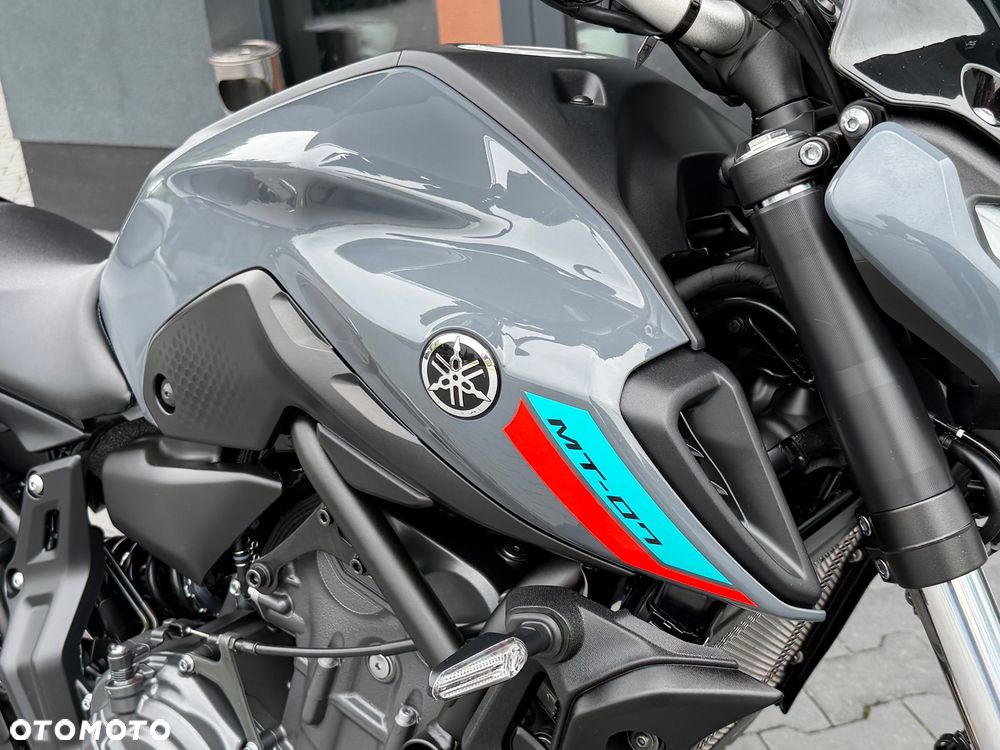 Yamaha MT - 19