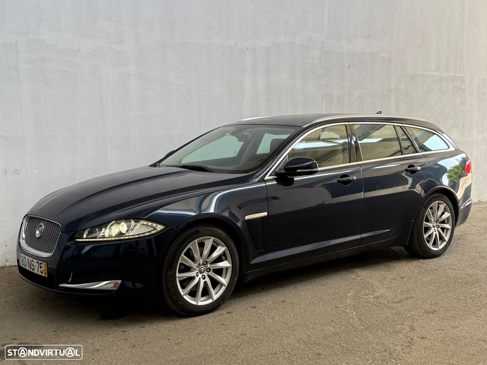 Jaguar XF Sportbrake 2.2 D Premium Luxury - 6