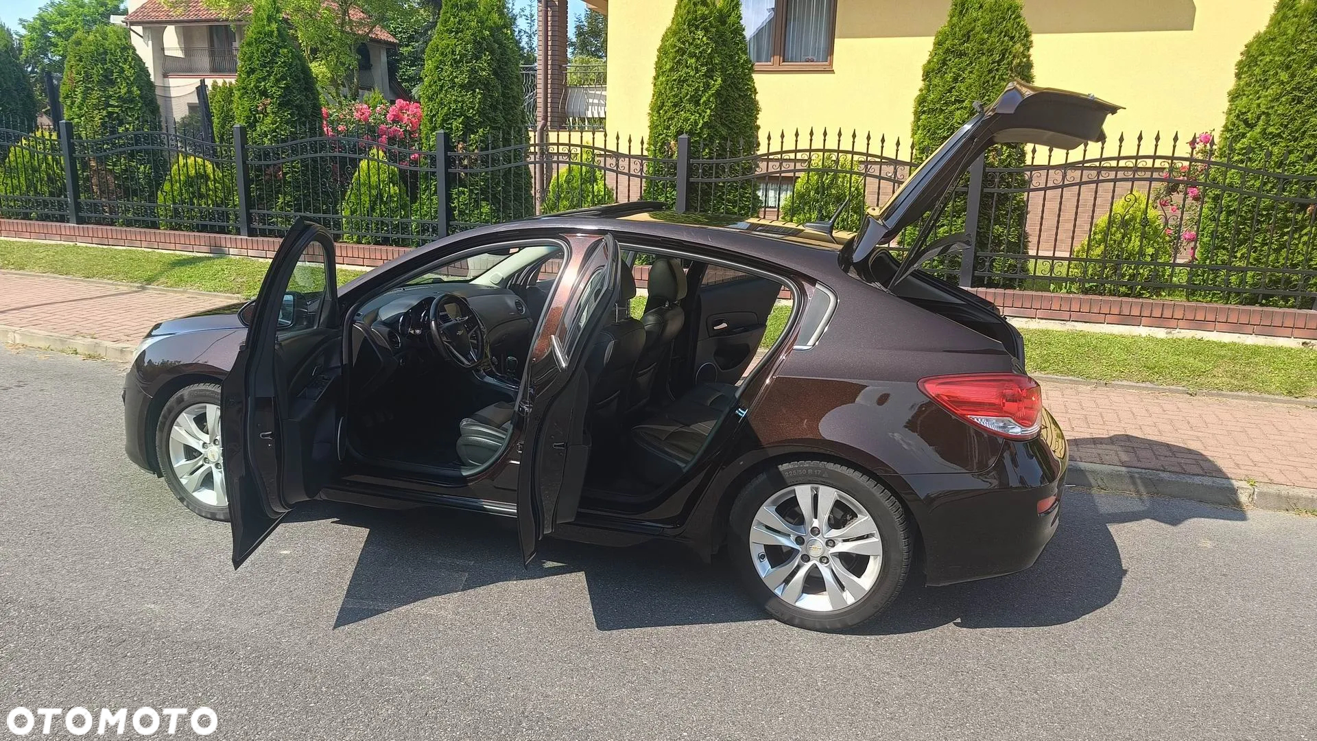 Chevrolet Cruze 2.0 D LTZ+ - 12