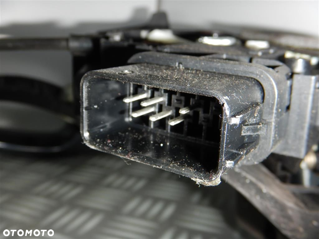 Zamek drzwi tył prawy Ford S-MAX I 2006-2014 KLAMKA 6M2A-R26412-BA - 5