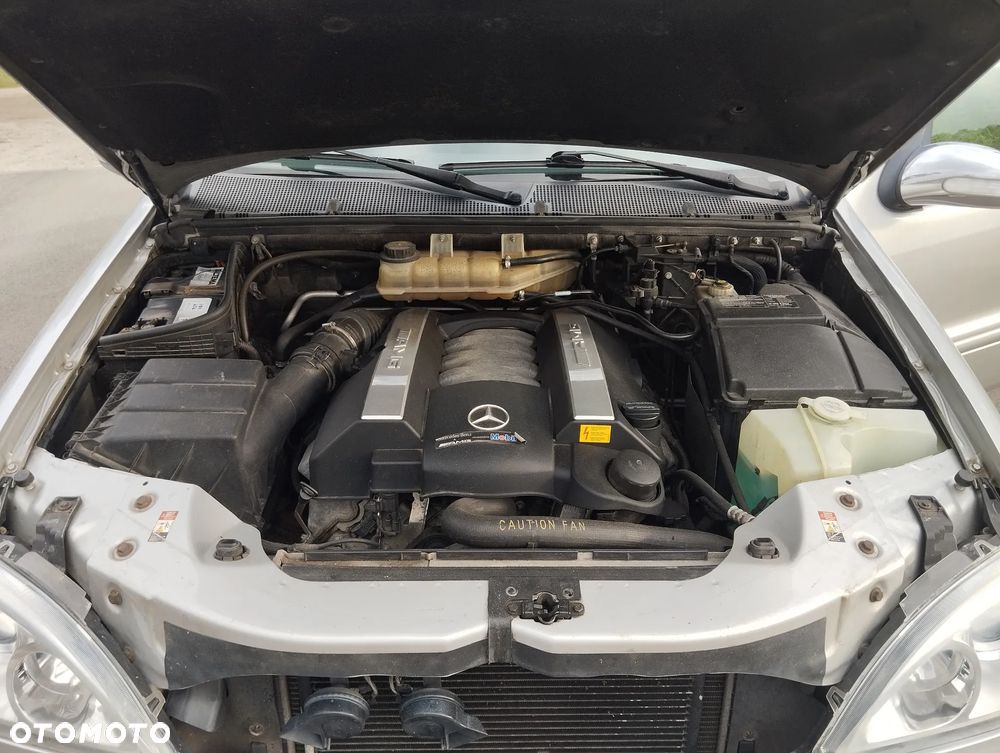 Mercedes-Benz ML 55 AMG - 14