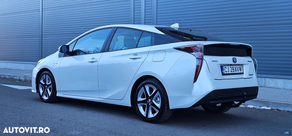 Toyota Prius - 32