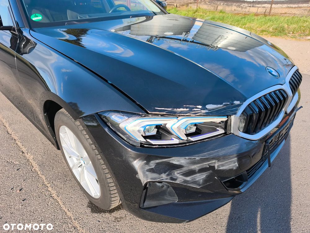 BMW Seria 3 318i Advantage - 12