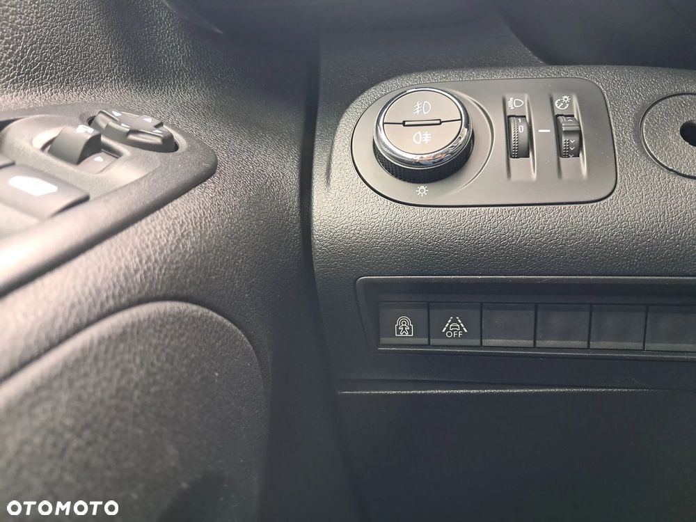 Opel Combo 1.5 D 96kW XL Automatik Edition - 21
