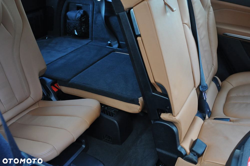 BMW X5 xDrive40i - 19
