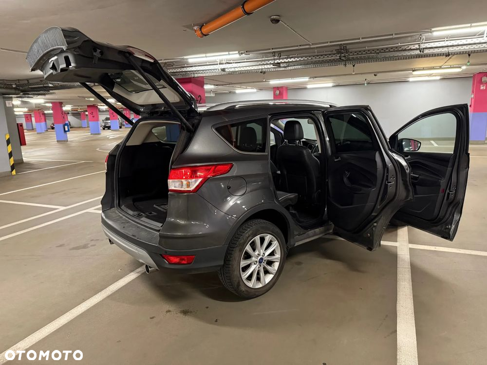 Ford Kuga 2.0 TDCi FWD Titanium - 6