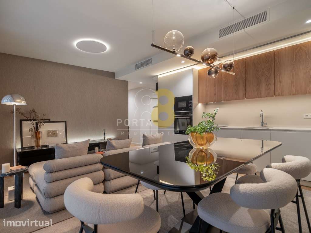 Apartamento T3, 2 varandas, 2 lugares de estacionamento - Grande imagem: 3/40