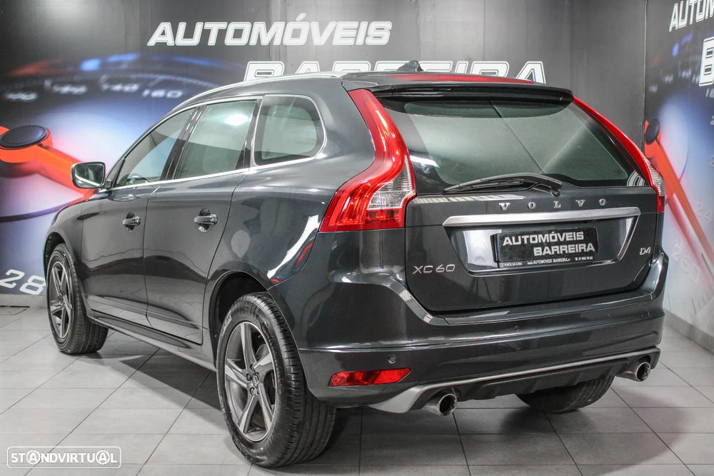 Volvo XC 60 2.0 D4 R-Design Geartronic - 3