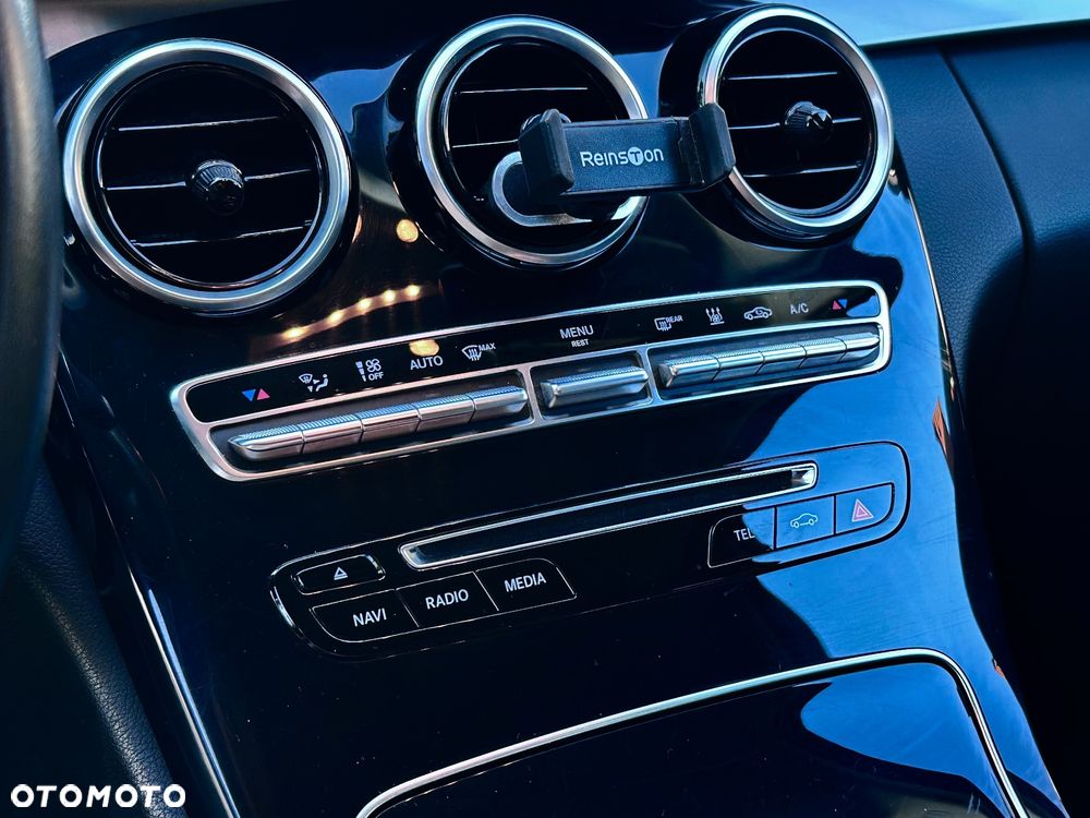 Mercedes-Benz Klasa C 220 d T 9G-TRONIC - 16