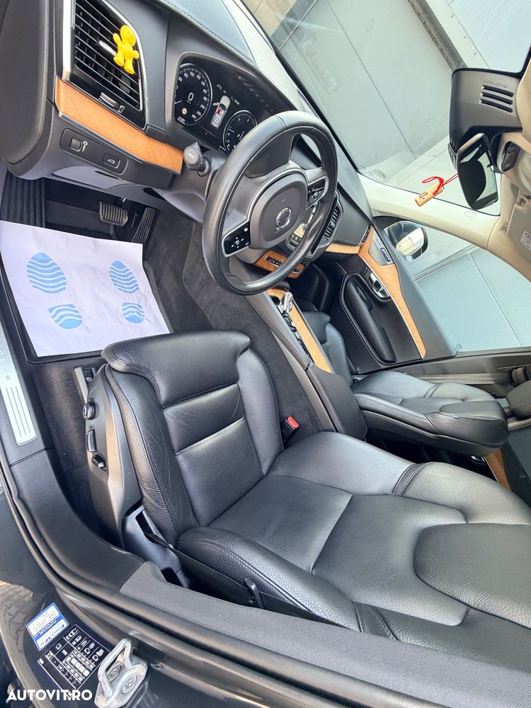 Volvo XC 90 B5 D AWD Geartronic Inscription - 11