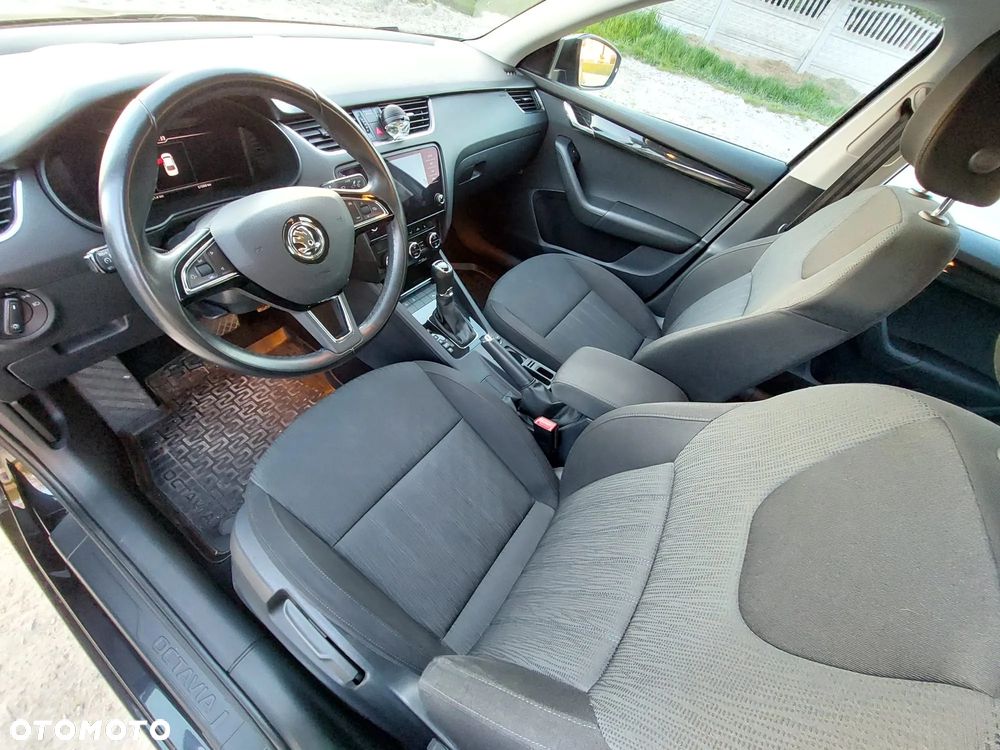 Skoda Octavia 1.5 TSI ACT Style DSG - 18
