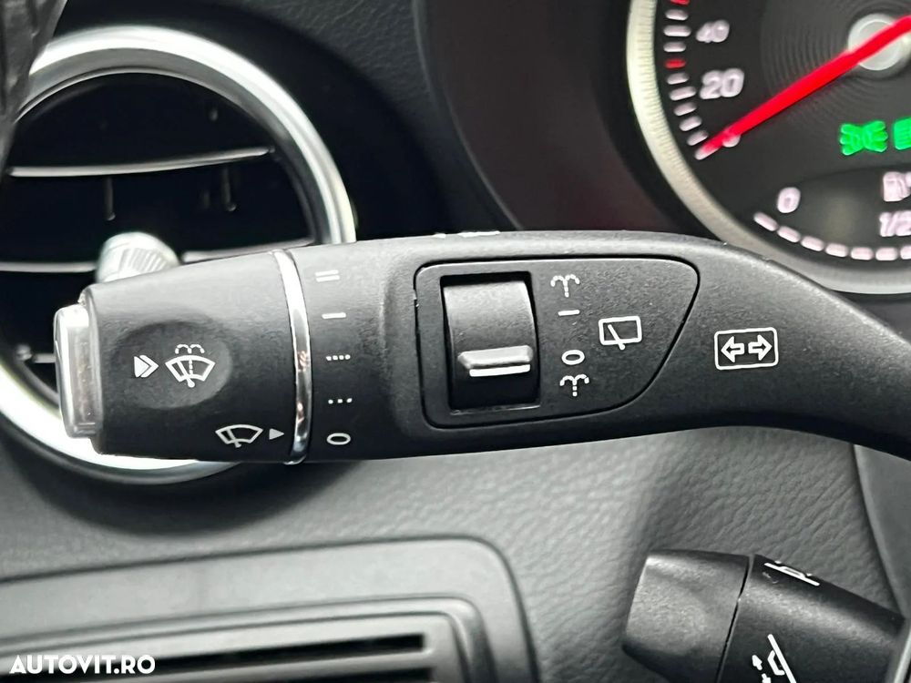 Mercedes-Benz C 250 BlueTEC 4Matic T 7G-TRONIC Edition 1 - 33