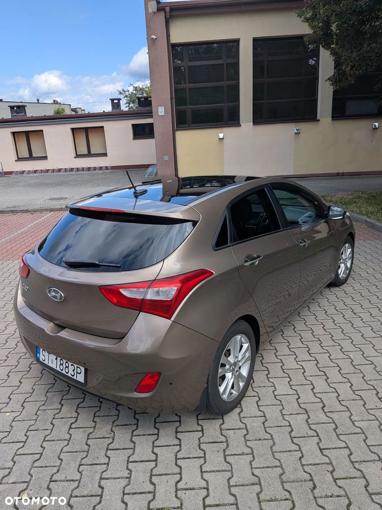 Hyundai i30 1.6 GDI Style - 3