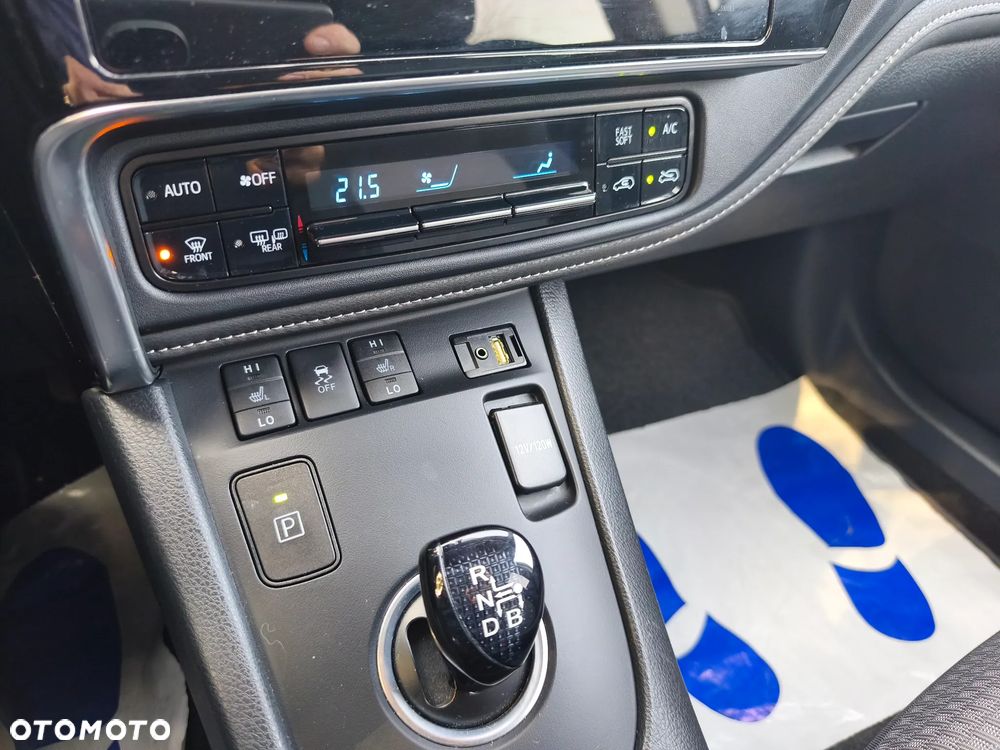 Toyota Auris - 21