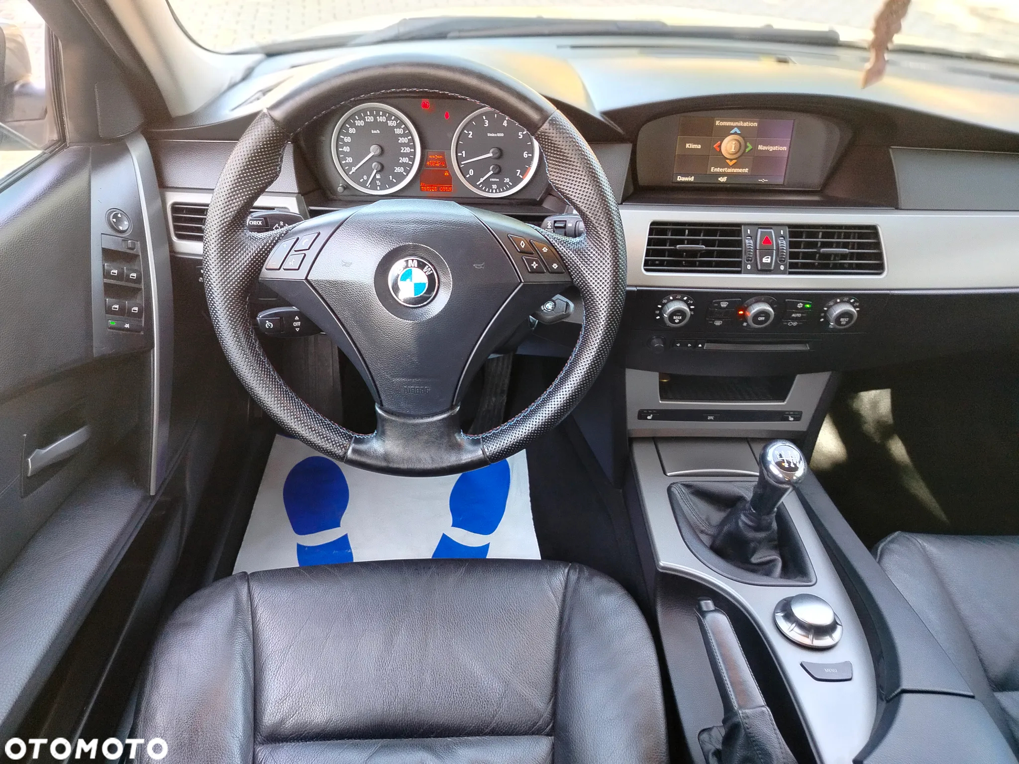 BMW Seria 5 525i - 4